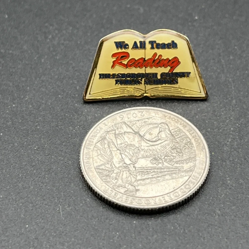 We All Teach Reading Hillsborough County Public Schools Lapel Hat‎ Pin